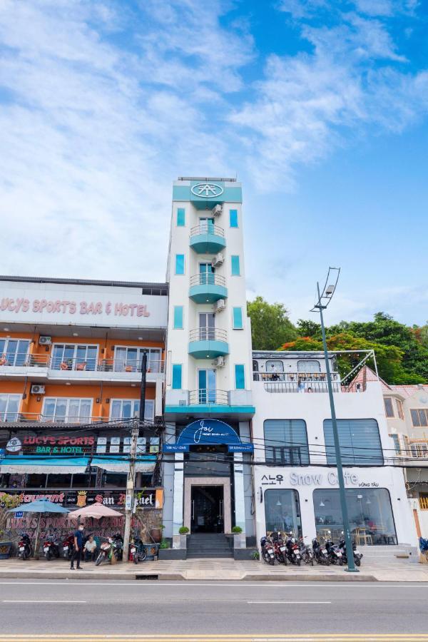 Joi Hospitality - Front Beach Вунгтау Экстерьер фото