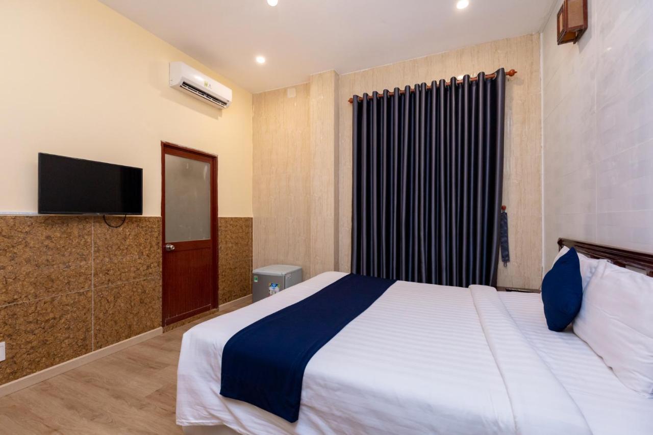 Joi Hospitality - Front Beach Вунгтау Экстерьер фото