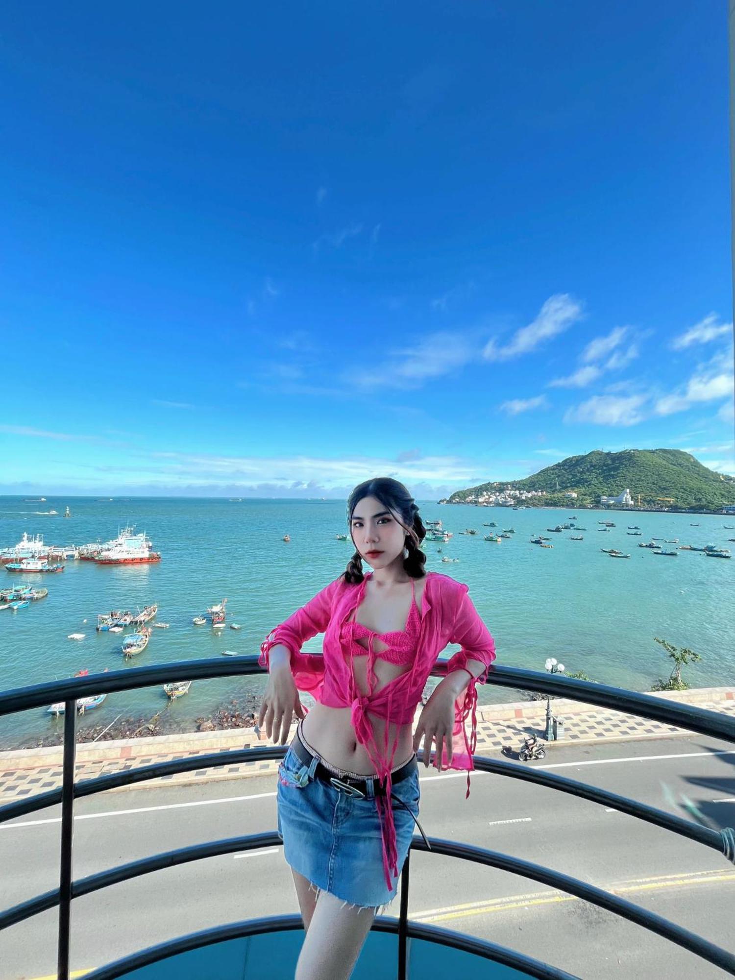 Joi Hospitality - Front Beach Вунгтау Экстерьер фото
