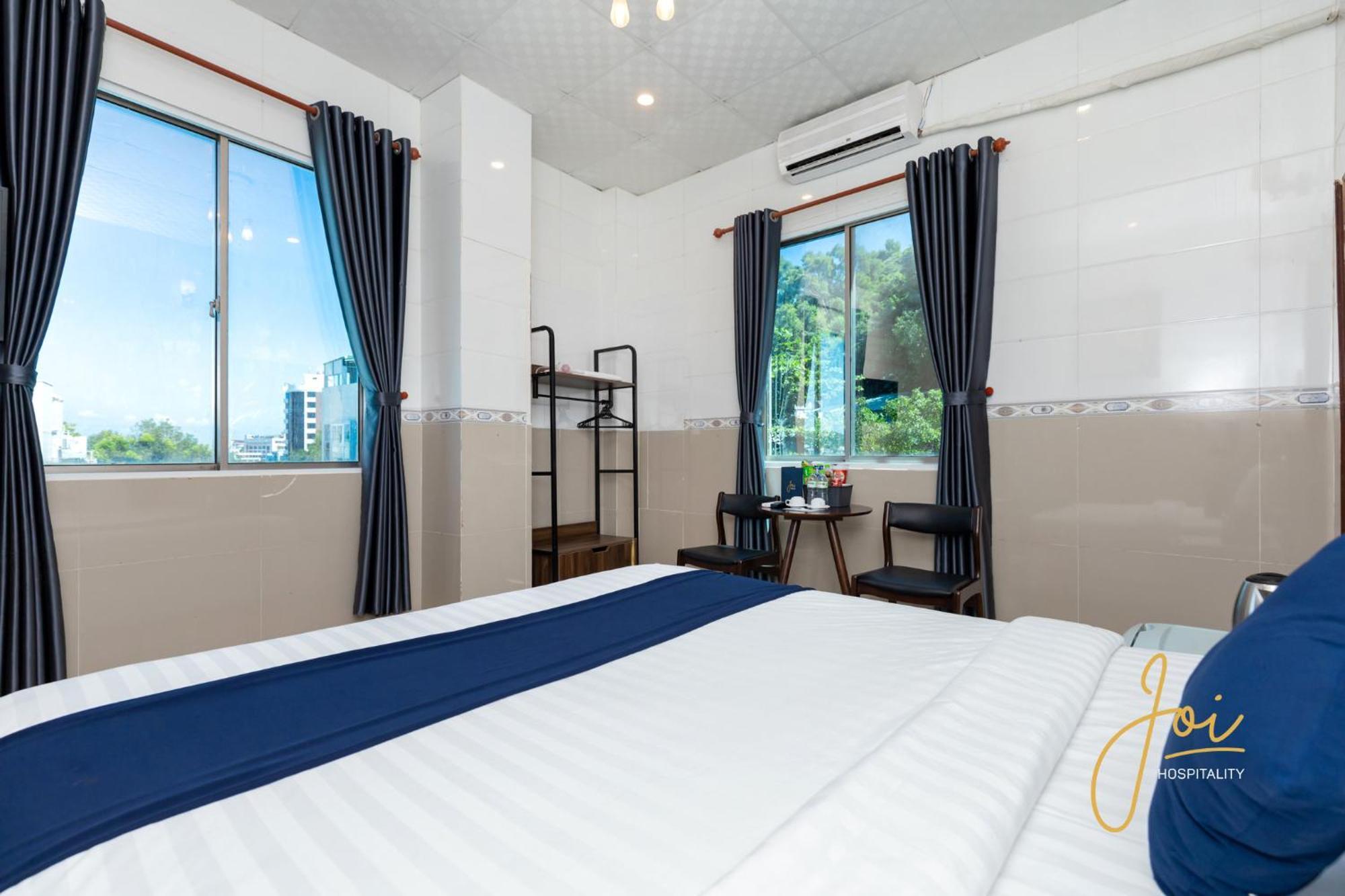 Joi Hospitality - Front Beach Вунгтау Номер фото